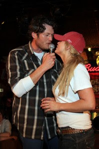 Blake Shelton and Miranda Lambe...